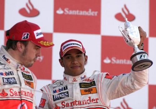 L. Hamiltonas: 2007 m. sutriuškinau F. Alonso