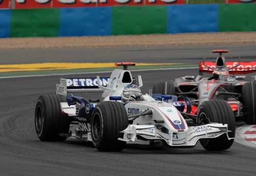 F. Alonso gali pereiti į „BMW Sauber“
