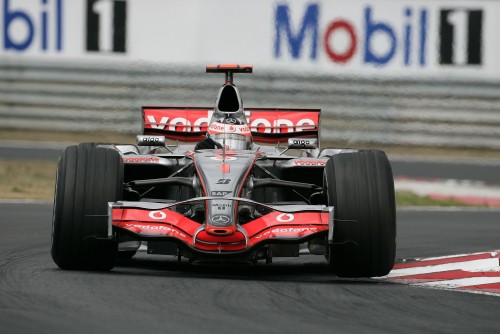 F. Alonso patenkintas „McLaren“ bolidu