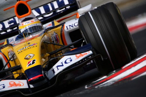 „Renault“ jau ruošiasi 2008 metams