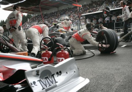 „McLaren“ neteko „Mutua Madrilena“ paramos