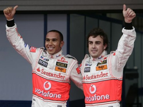 F. Alonso siekė sabotuoti L. Hamiltono bolidą?