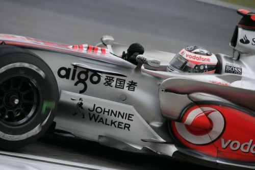 „Johnnie Walker“ toliau rems „McLaren“