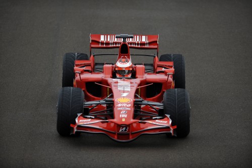 „Ferrari F2008“ debiutavo trasoje (papildyta)