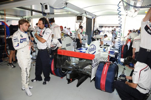 „BMW Sauber“ taikosi į pergalę lenktynėse