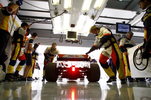 „Renault“: F. Alonso nekaltas dėl avarijos
