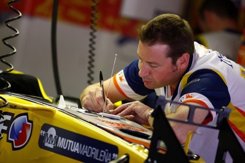 „Renault“ tiria F. Alonso variklio gedimą