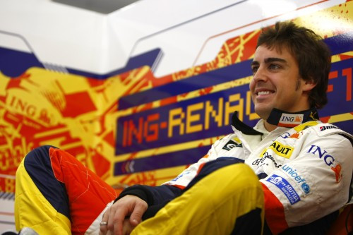 F. Alonso: „McLaren“ apsunkino mano kovą