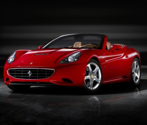 Pristatyta „Ferrari California"
