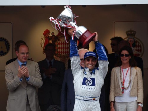 J. P. Montoya nesigaili perėjęs į NASCAR
