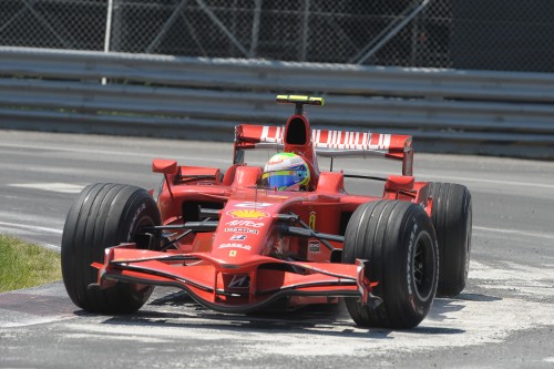 F. Massa turėjo problemų dėl kaklo