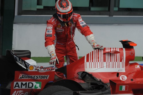 „Ferrari“ keis K. Raikkoneno variklį