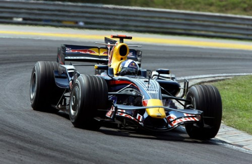 „Red Bull“ kovos dėl ketvirtos vietos