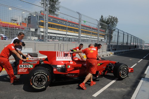 Vidinės „Ferrari“ permainos
