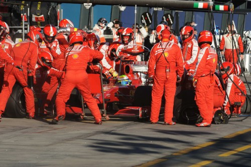 „Ferrari“ pripažįsta problemas