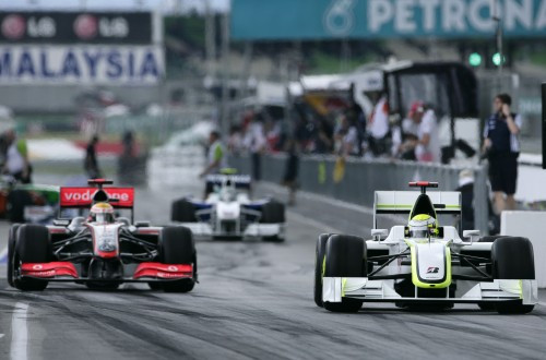 BBC: „McLaren“ ir „Renault“ modifikavo difuzorius