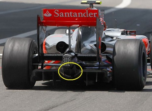 „McLaren“ naudoja tarpinį difuzoriaus variantą