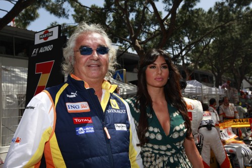F. Briatore: FIA gadina lenktynių šou