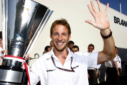 J. Buttonas: konkurentai – „Red Bull“ ir „Ferrari“
