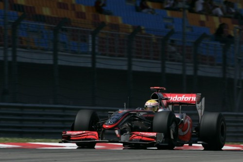 L. Hamiltonas: „McLaren“ sprendžia problemas