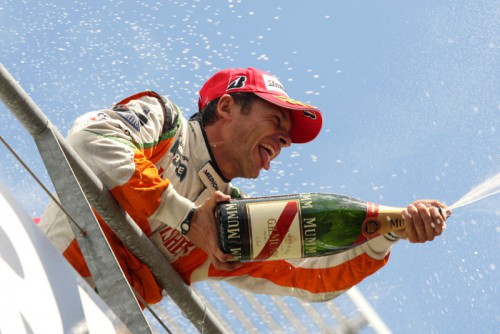 Antrąjį „Ferrari“ vairuos G. Fisichella (papildyta)