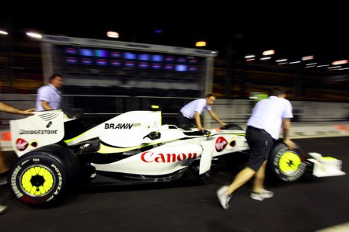 Singapūro GP: penktadienio treniruotės Nr. 1