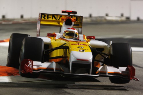 F. Alonso: stengsimės finišuoti penketuke