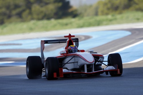 M. Webberis išbandė GP3 bolidą