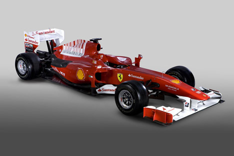 Oficialiai pristatytas „Ferrari F10“ bolidas (papildyta)