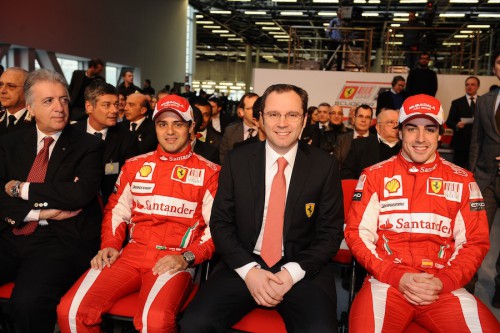 „Ferrari“ pakoregavo bandymų planus