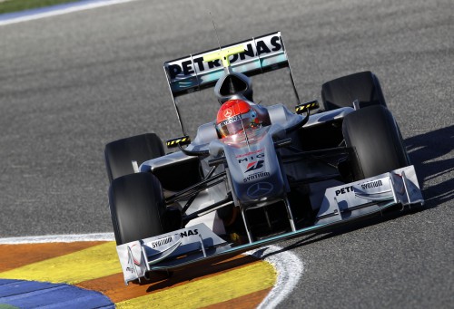 „Mercedes“: nusileidžiame „Ferrari“