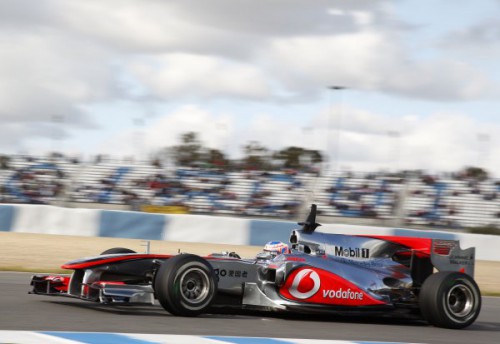 „McLaren“ pakvietė FIA patikrinti galinį sparną
