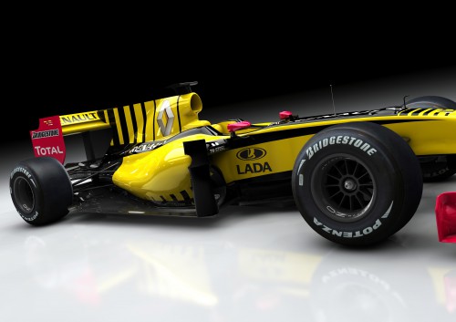 „Lada“ logotipai papuošė „Renault“ bolidus