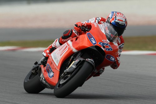 MotoGP: Aragone pirmas startuos C. Stoneris