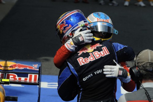 Ispanijos spauda: F. Alonso galėjo lenktyniauti „Red Bull“
