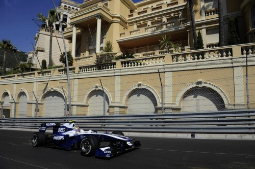 „Williams“ tirs savo lenktynininkų avarijas