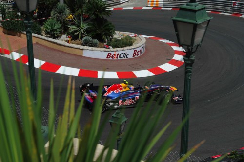 F. Alonso: „Ferrari“ nežino „Red Bull“ greičio paslapčių