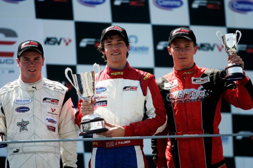 „Formulės-2“ prizininkams – GP2 bandymai