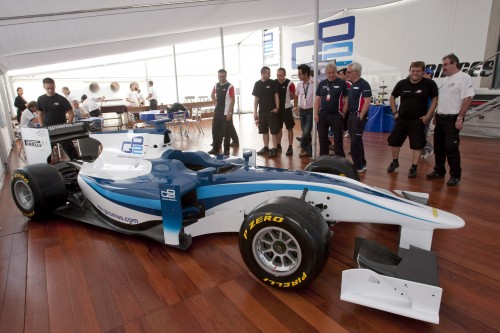 GP2. Oficialiai pristatytas 2011 m. bolidas