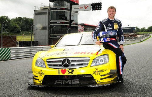 D. Coulthardas tikisi likti DTM