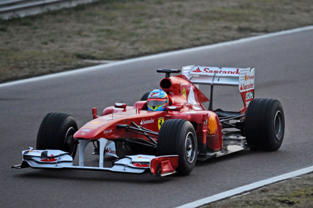 F. Alonso išmėgino naująjį „Ferrari“