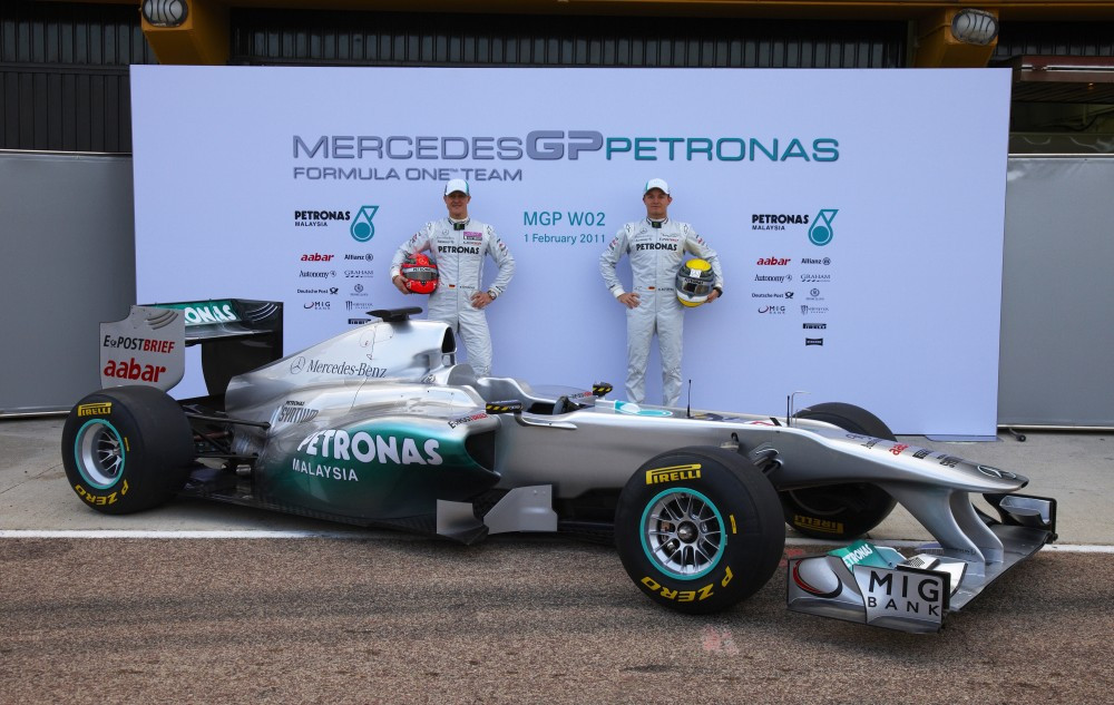 “Mercedes W02” – jau dienos šviesoje (papildyta)