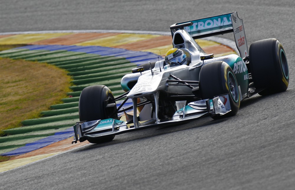 N. Rosbergas labai patenkintas “Mercedes W02”