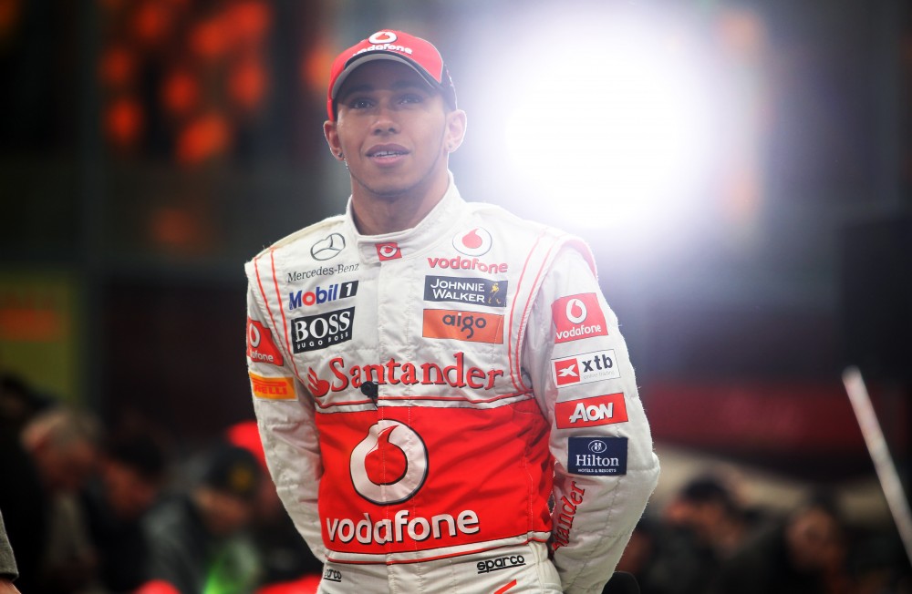L. Hamiltonas: nesiruošiu palikti „McLaren“