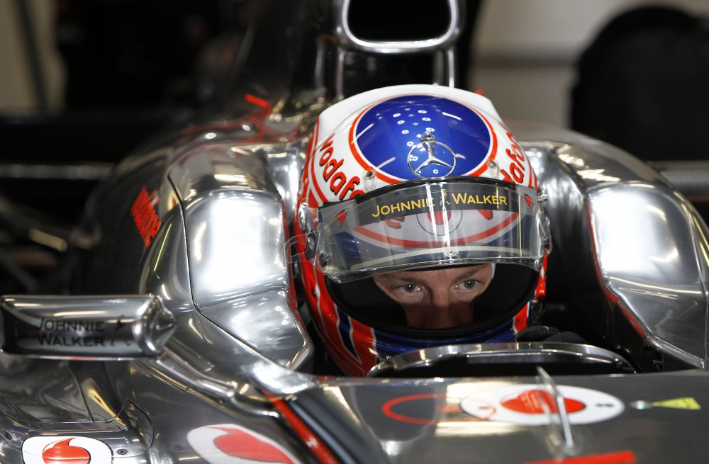 J. Buttonas džiaugiasi „McLaren“ šuoliu