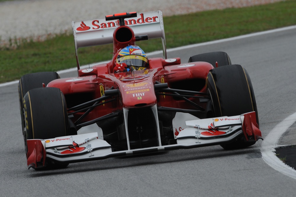F. Alonso: „Ferrari“ progresuoja