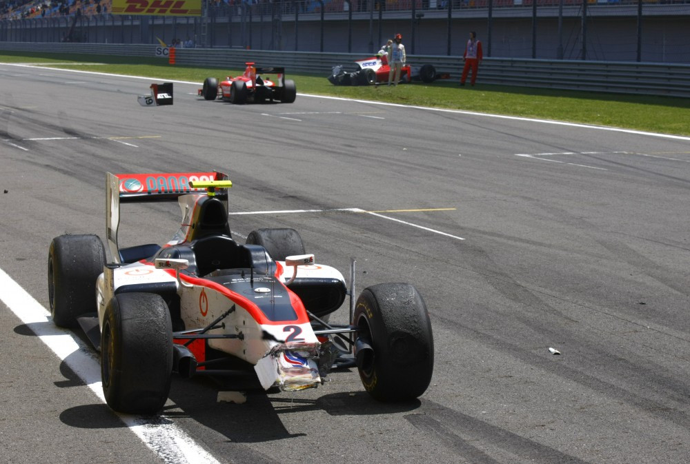 GP2. Avarijoje sužeisto D. Rigono laukia operacija