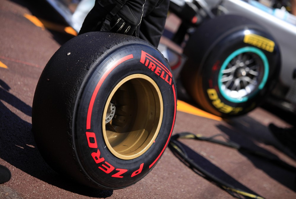 „Pirelli“ siūlo uždrausti padangų keitimą sustabdžius lenktynes