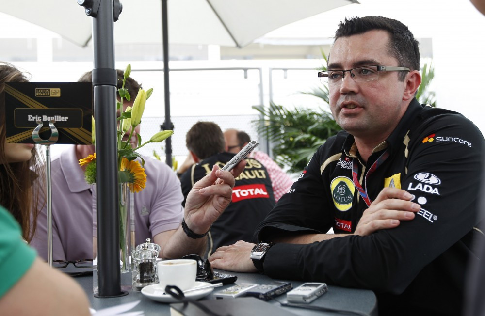 Oficialu: E. Boullier tapo „McLaren“ lenktynių vadovu