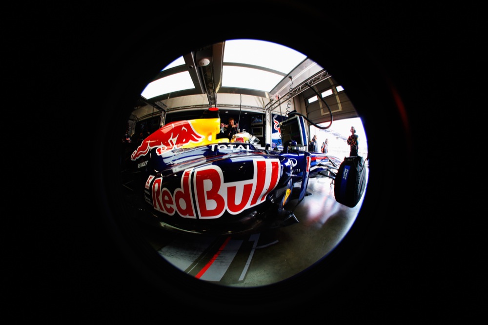 „Autosprint“: „Red Bull“ nesilaikė išteklių ribojimo susitarimo